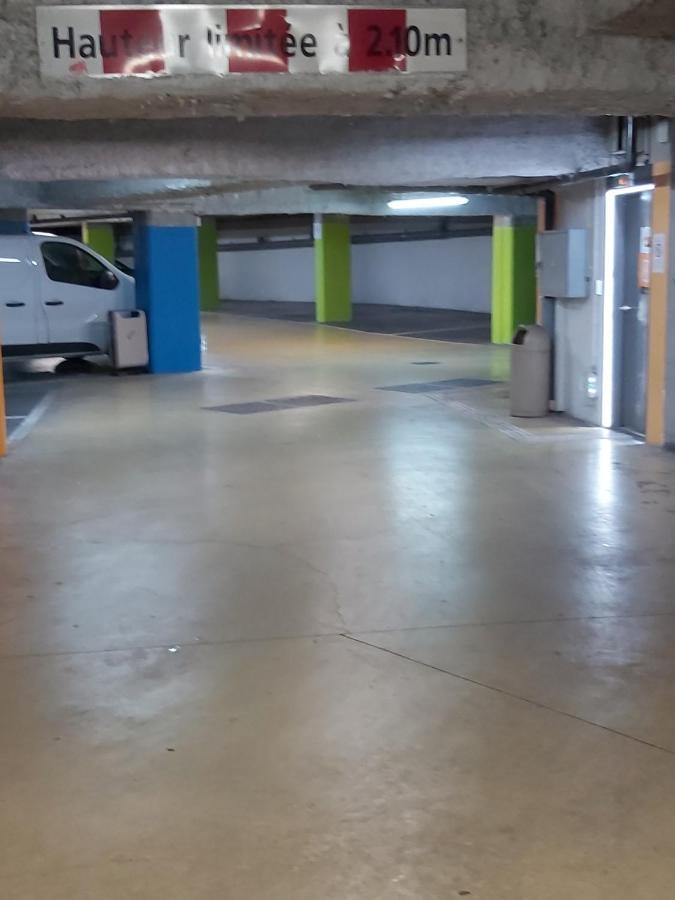 Hotelf1 Paris Porte De Montreuil Баньоле Екстер'єр фото